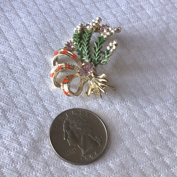 Vintage Brooch, Handpainted. Handset stones ,Scottish Tartan White Heather - Picture 2 of 4